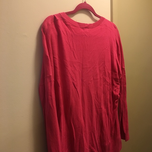 Pink sweater - Picture 2 of 3